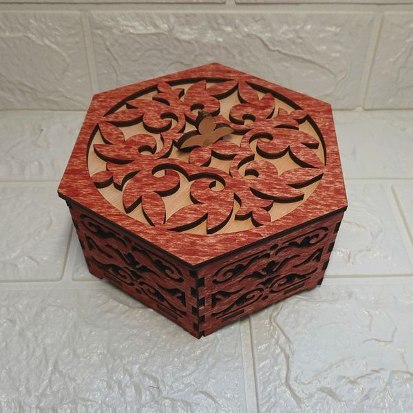 Шкатулка шестигранная красная шестигранная к* фото