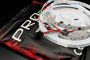 Светодиодная лента DC24V IP20 теплый белый. PROLUM RUN 2835-120 (катушка. Цена за метр) *350017 фото